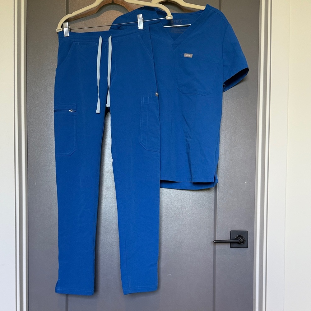 Figs Blue Scrub Set